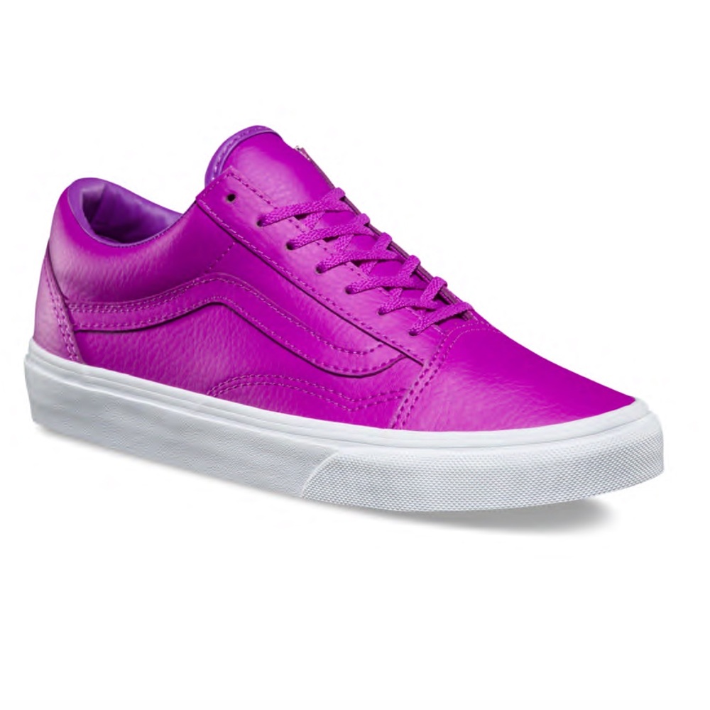 Vans old skool magenta sneakers